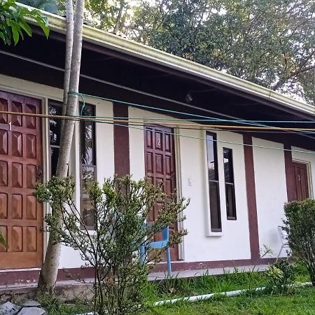 Hostel Manuel Antonio Park Jungle Екстериор снимка